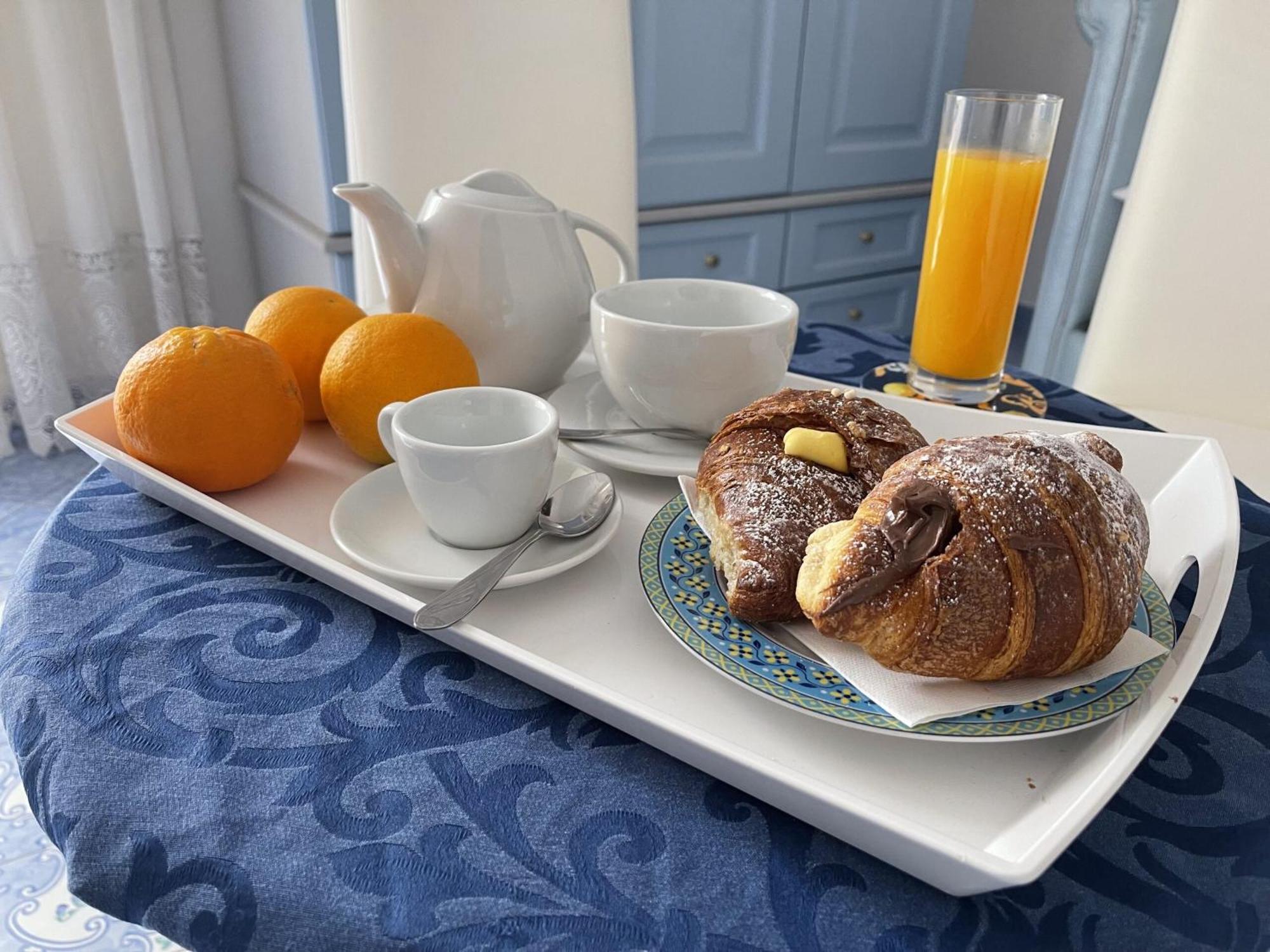 Bed and Breakfast Ambasciata Sorrento Relais Esterno foto